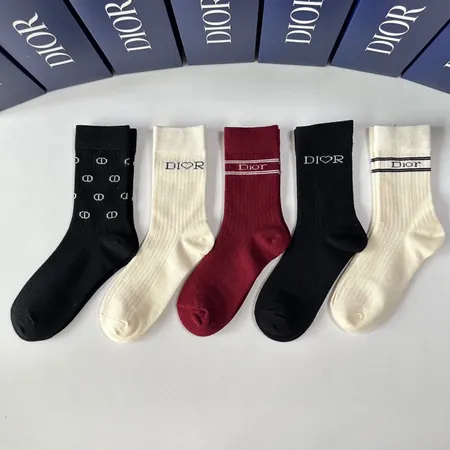 スーパーコピー ディオール 靴下