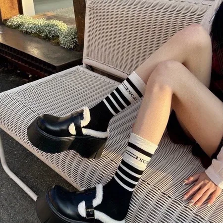 スーパーコピー ディオール 靴下