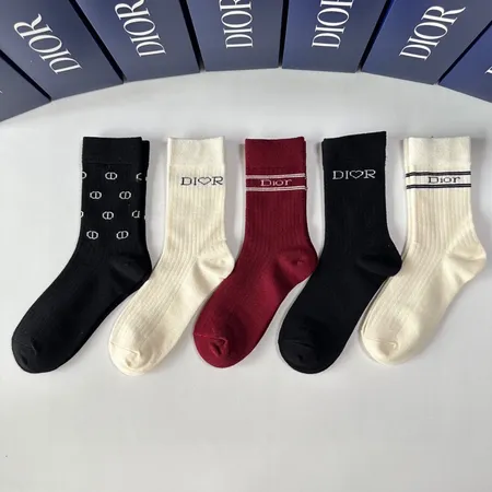 スーパーコピー ディオール 靴下