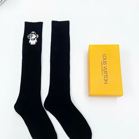 スーパーコピー ルイヴィトン 靴下