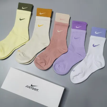 スーパーコピー ナイキ 靴下