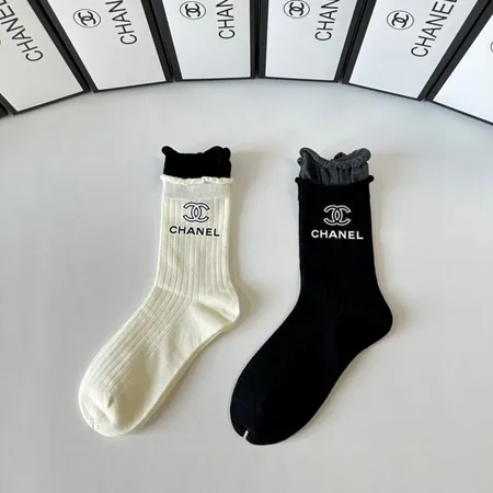 スーパーコピー プラダ 靴下