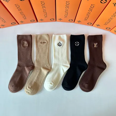 スーパーコピー ルイヴィトン 靴下