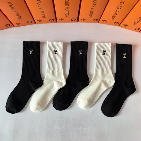 スーパーコピー ルイヴィトン 靴下