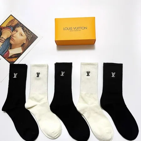 スーパーコピー ルイヴィトン 靴下