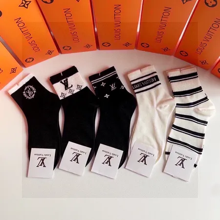 スーパーコピー ルイヴィトン 靴下