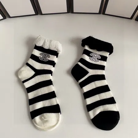 スーパーコピー シャネル 靴下