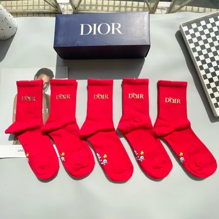 スーパーコピー ディオール 靴下