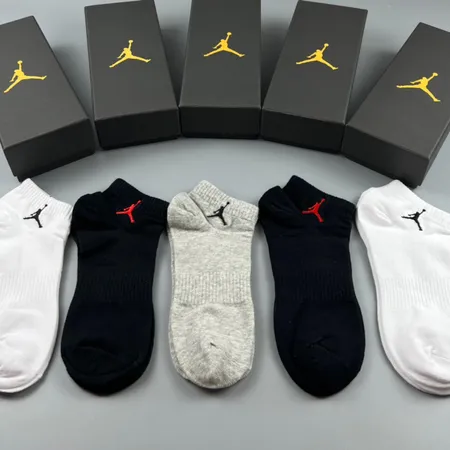 スーパーコピー エアジョーダン 靴下