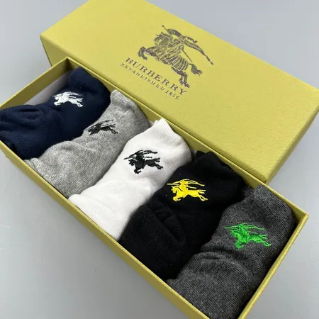  スーパーコピー バーバリー ス 靴下