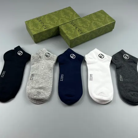 スーパーコピー グッチ 靴下