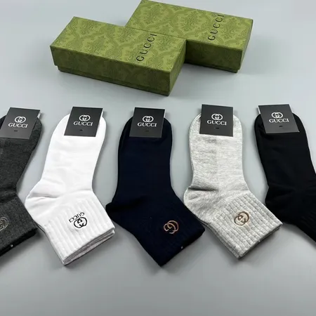 スーパーコピー グッチ 靴下
