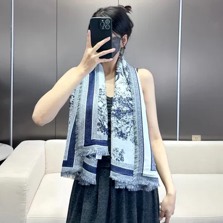 スーパーコピー ディオール マフラー