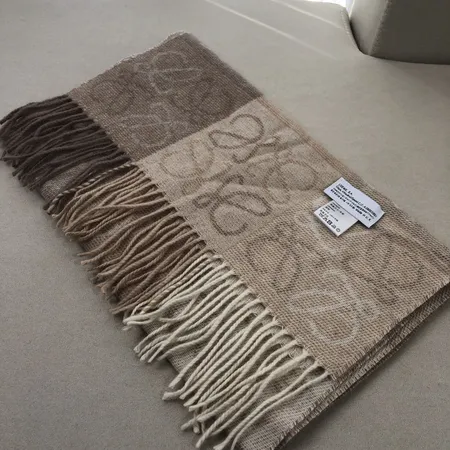 スーパーコピー ロエベ マフラー