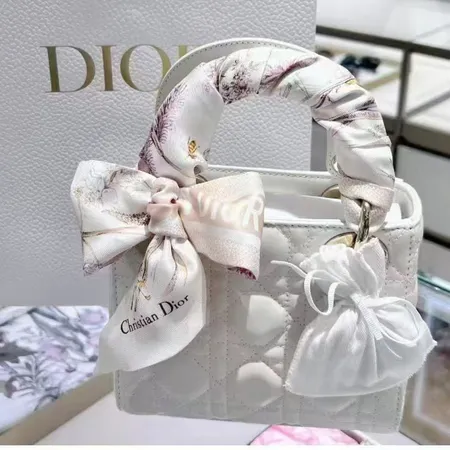 スーパーコピー ディオール マフラー