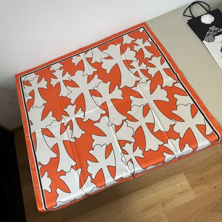 スーパーコピー クロムハーツ マフラー