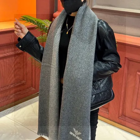 スーパーコピー フェンディ マフラー