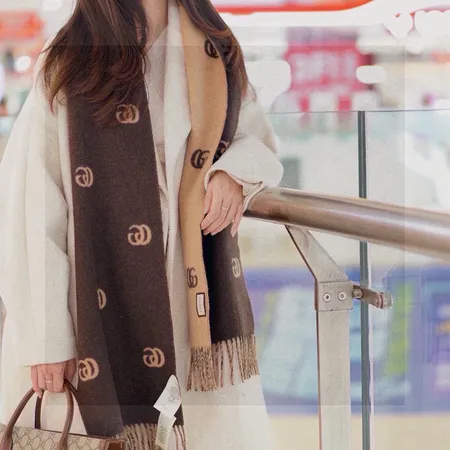 スーパーコピー グッチ マフラー