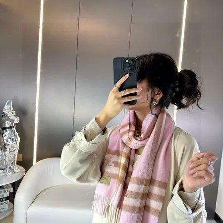 スーパーコピー バーバリー ス マフラー