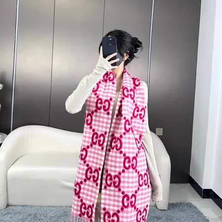 スーパーコピー グッチ マフラー