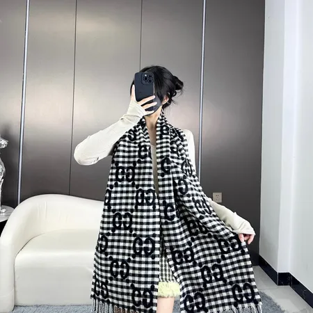 スーパーコピー グッチ マフラー