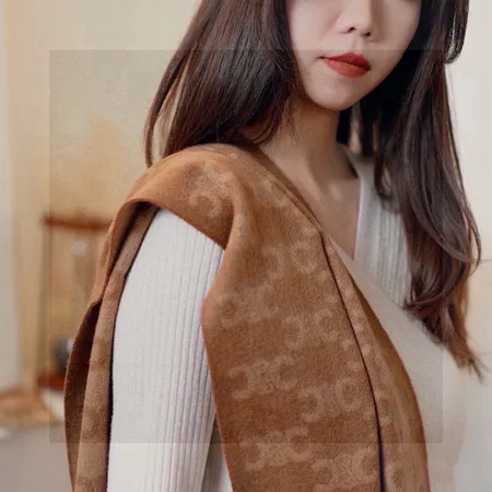 スーパーコピー セリーヌ マフラー