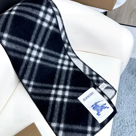 スーパーコピー バーバリー ス マフラー