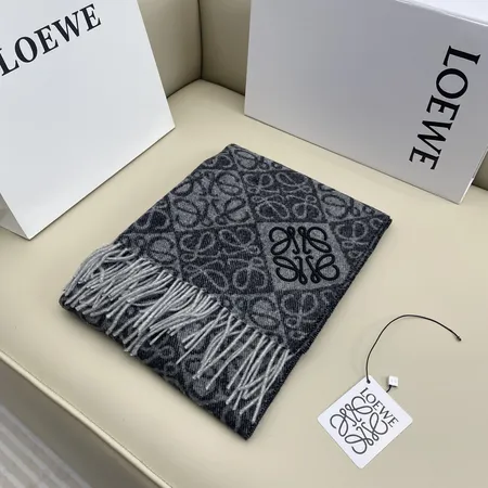 スーパーコピー ロエベ マフラー