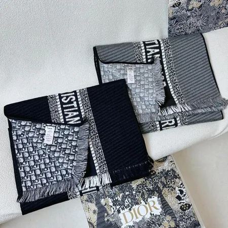 スーパーコピー ディオール マフラー