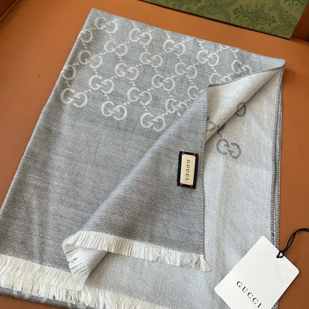 スーパーコピー グッチ マフラー