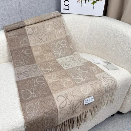 スーパーコピー ロエベ マフラー