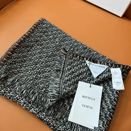 スーパーコピー フェンディ マフラー