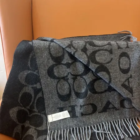 スーパーコピー コーチ マフラー