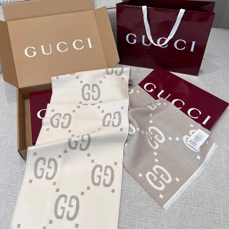 スーパーコピー グッチ マフラー