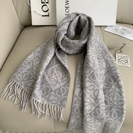 スーパーコピー ロエベ マフラー