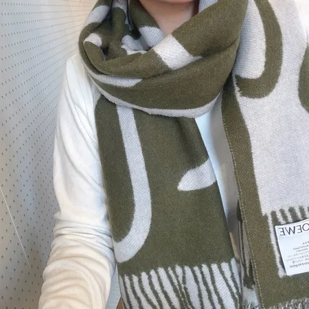 スーパーコピー ロエベ マフラー