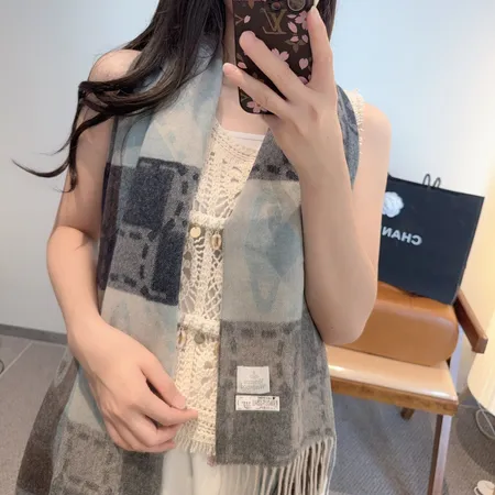 スーパーコピー ヴィヴィアン・ウエストウッド マフラー