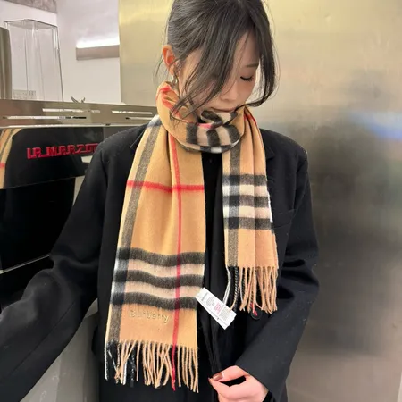 スーパーコピー バーバリー ス マフラー