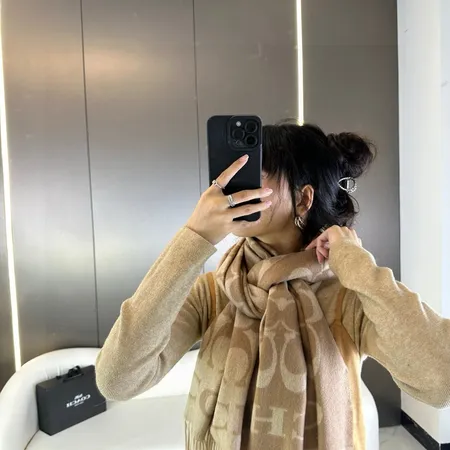 スーパーコピー コーチ マフラー