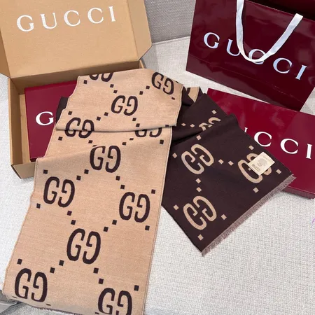 スーパーコピー グッチ マフラー