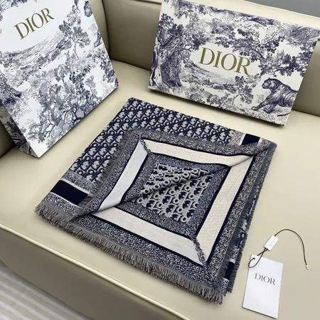 スーパーコピー ディオール マフラー