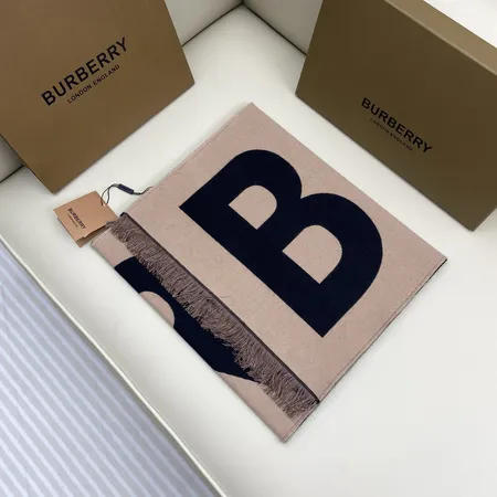 スーパーコピー バーバリー ス マフラー