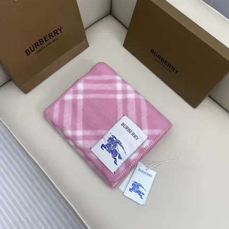 スーパーコピー バーバリー ス マフラー