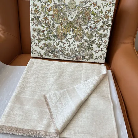 スーパーコピー ディオール マフラー