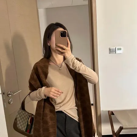 スーパーコピー セリーヌ マフラー