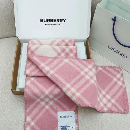 スーパーコピー バーバリー ス マフラー