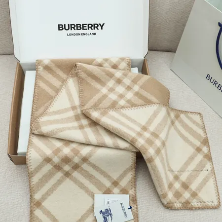 スーパーコピー バーバリー ス マフラー