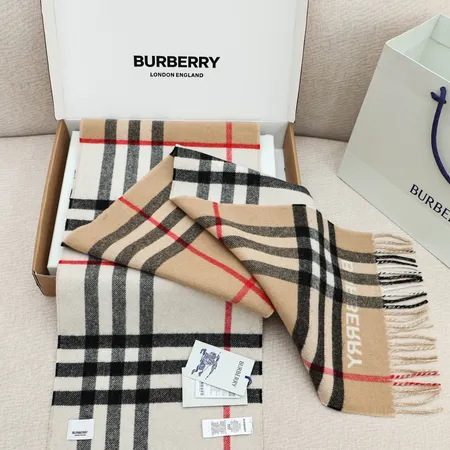 スーパーコピー バーバリー ス マフラー