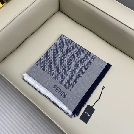 スーパーコピー フェンディ マフラー