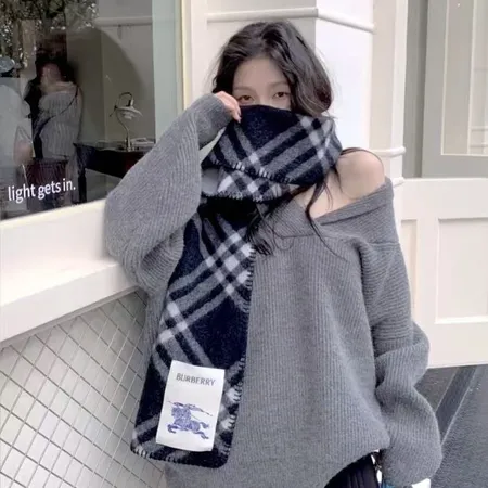 スーパーコピー バーバリー ス マフラー